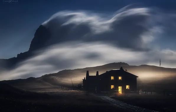 Picture the sky, light, night, house, the wind, mountain