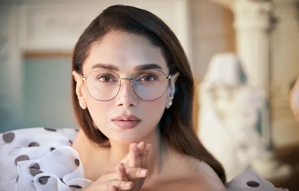 Girl, hot, sexy, fashion, eyes, smile, beautiful, figure