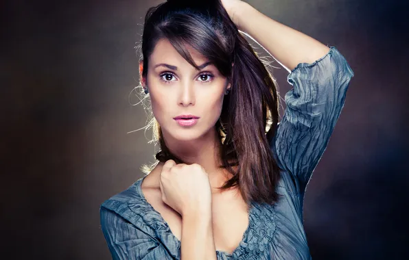 Look, face, hair, brunette