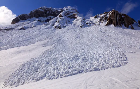 Picture winter, the sky, the sun, clouds, snow, mountains, rocks, slope