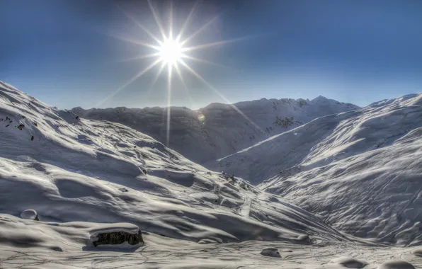 Picture winter, rays, light, snow, landscape, mountains, house, the sun