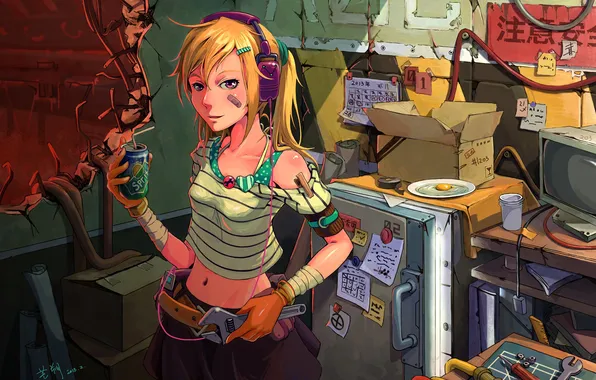 Picture look, girl, smile, mechanic, headphones, refrigerator, player, blonde