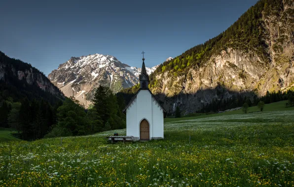 Picture summer, mountains, chapel