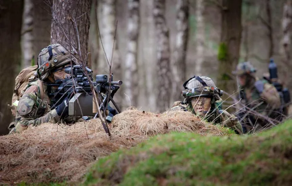 Picture weapons, soldiers, Royal Netherlands Army