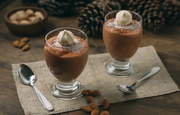 Nuts, bumps, cream, dessert, nuts, sweet, spices, spoon