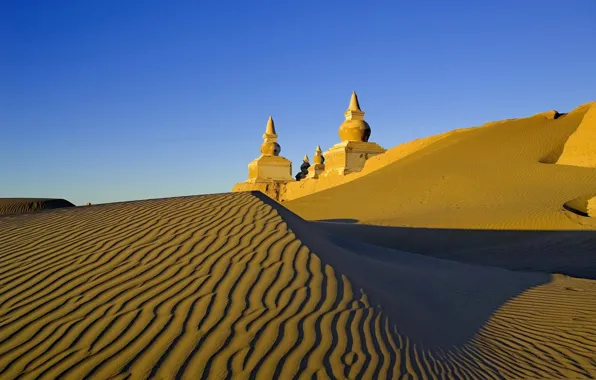 Picture sand, the sky, castle, desert
