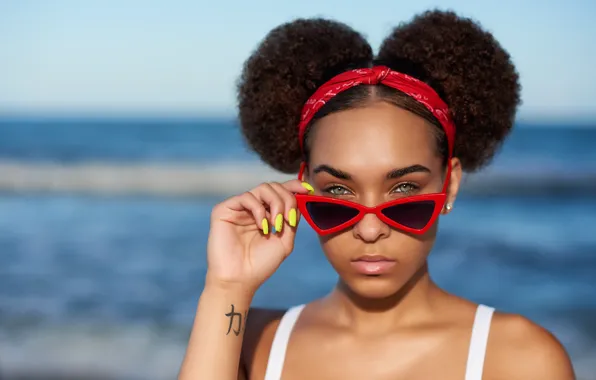 Look, girl, face, hand, portrait, tattoo, glasses, curls