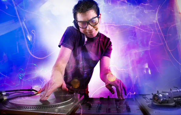 Picture plate, music, club, glasses, guy, DJ