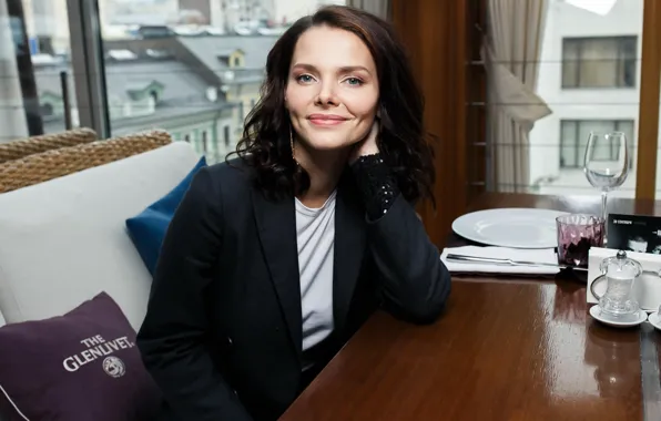 Picture pose, makeup, actress, hair, makeup, background the city, Elizaveta Boyarskaya, Elizaveta Boyarskaya