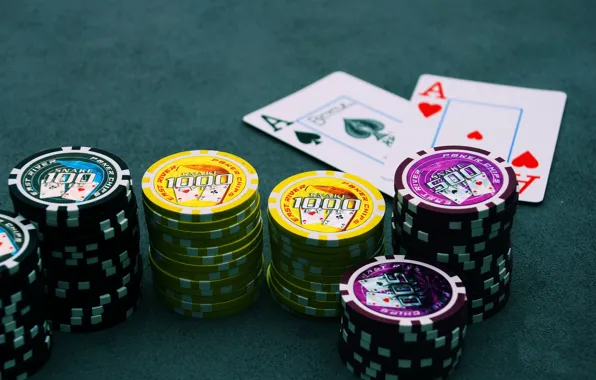 Gambling, chips, Poker, the table