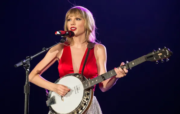 Picture concert, microphone, Taylor Swift, banjo