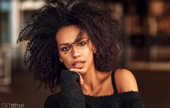 Look, pose, model, portrait, makeup, brunette, hairstyle, curls