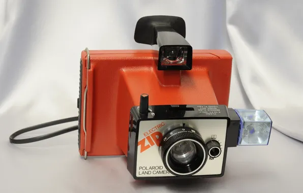 Picture background, flash, the camera, lens, viewfinder, plastic case, Polaroid Land Camera Electronic Zip