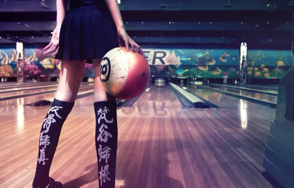 Picture girl, sport, bowling
