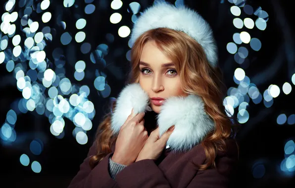 Look, girl, face, pose, glare, portrait, hands, blonde