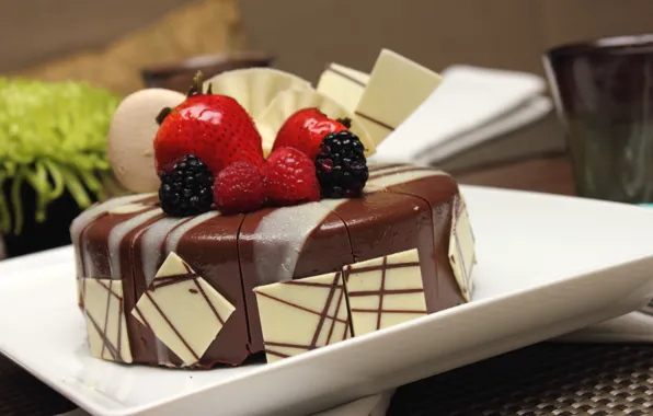 Picture berries, chocolate, sweets, cake
