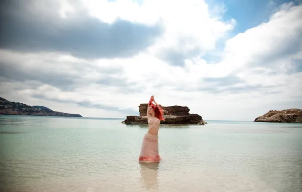 SEA, CHEST, HORIZON, The SKY, CLOUDS, DRESS, SHORE, REEFS