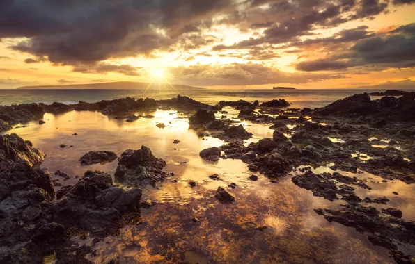 Picture sunset, shore, Hawaii, Makena Cove