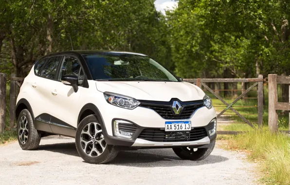 Renault, Captur, Latam