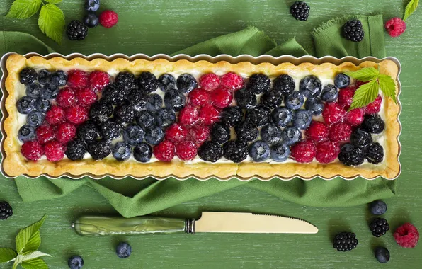 Raspberry, blueberries, pie, knife, napkin, blueberry, raspberry, knife