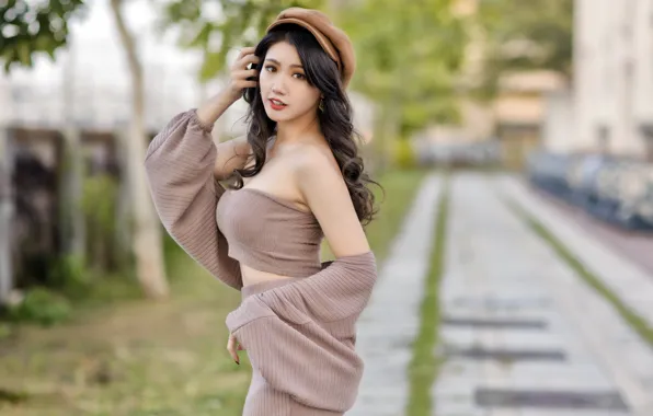 Picture girl, street, Asian