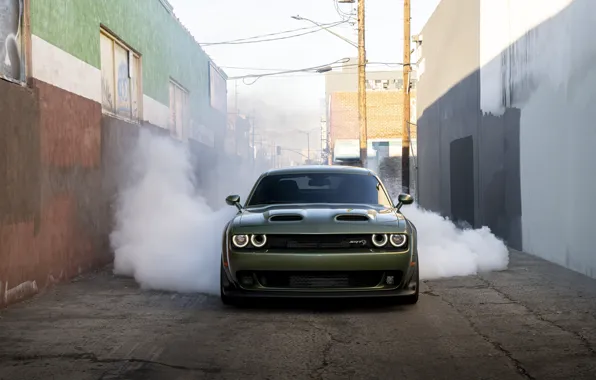Picture smoke, Dodge, Challenger, the front, powerful, oil CT, Dodge Challenger SRT Hellcat