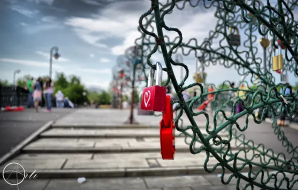 Picture love, bridge, Moscow, locks