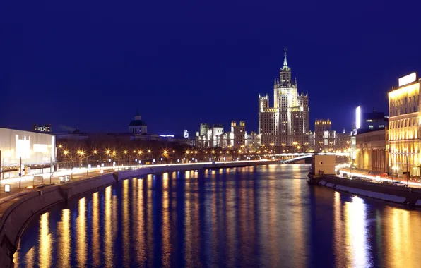 Picture river, Moscow, promenade, skyscraper