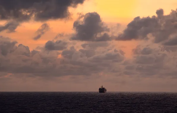 Sea, the sky, ship, the evening, dawn