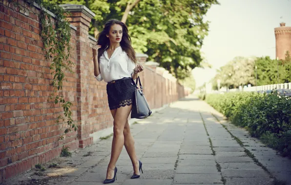 Pose, street, feet, skirt, actress, brunette, shoes, blouse