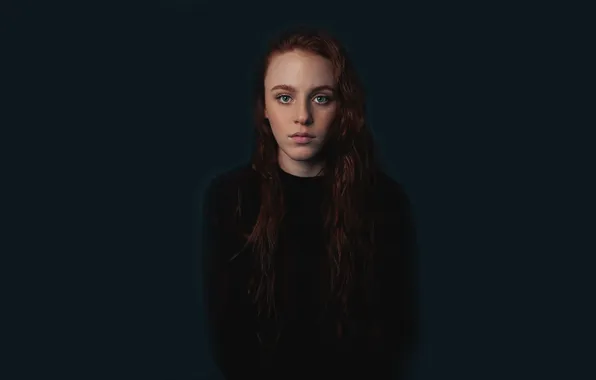 Picture background, portrait, redhead