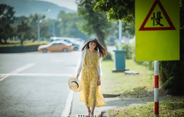 Picture girl, street, Asian