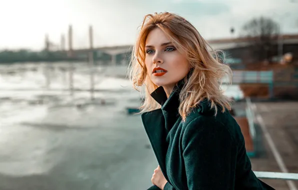 Picture pose, river, model, portrait, makeup, hairstyle, blonde, beauty