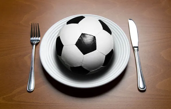 Table, the ball, plate, knife, plug