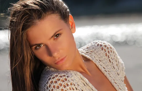 Model, brunette, look, Juliette, white sweater