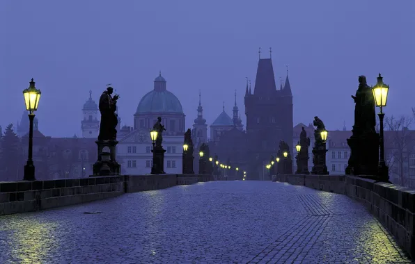 The city, the evening, Prague