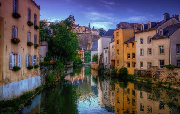 Building, channel, close to gingerbread house