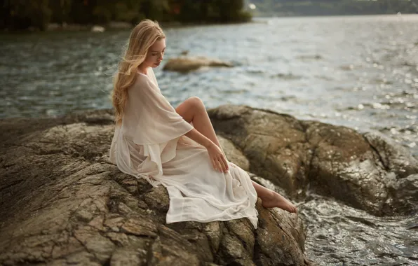 Sea, girl, pose, the wind, hair, beautiful, Kyle Cong