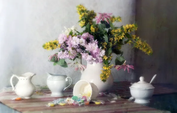 Flowers, table, bouquet, yellow, candy, Cup, dishes, lollipops