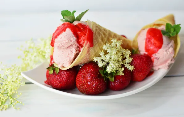 Flowers, strawberry, horn, Strawberry, waffle, Ice cream