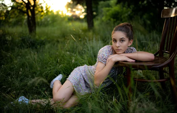 Picture grass, dress, trees, nature, model, chair, women, brunette