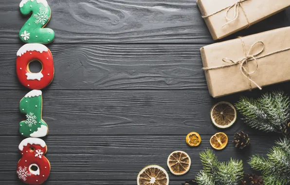 Spruce, cookies, gifts, tsyfry, dry orange, the new year 2018