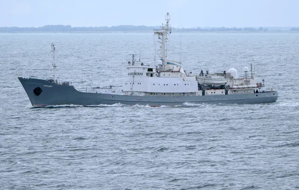 Average, A reconnaissance ship, Kildin