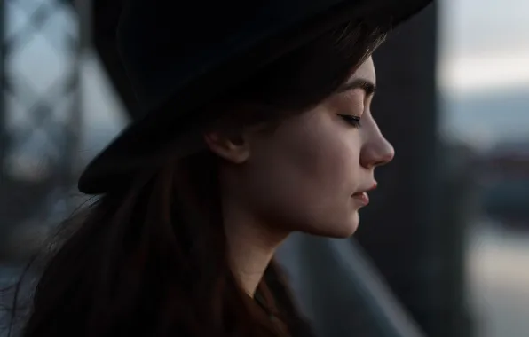 Hat, profile, sponge, curls, Pauline, Aleks Five