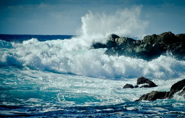 Picture sea, wave, foam, water, drops, squirt, storm, rock