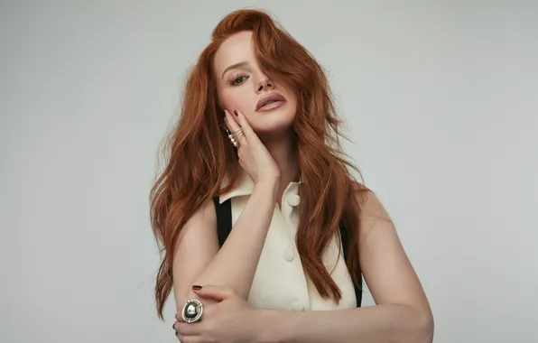 Face, pose, photo, hair, makeup, actress, lips, red