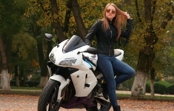 Girl, bike, posing, sunglasses