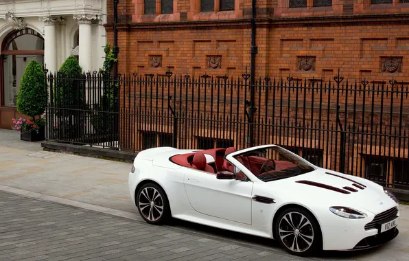 Machine, Aston Martin, Vantage, supercar, V12