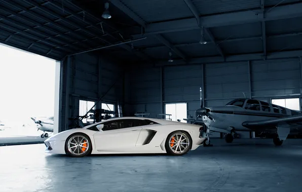 Picture white, hangar, profile, white, lamborghini, drives, aircraft, aventador