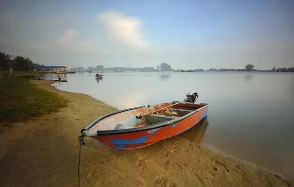 Picture the sky, clouds, lake, boat